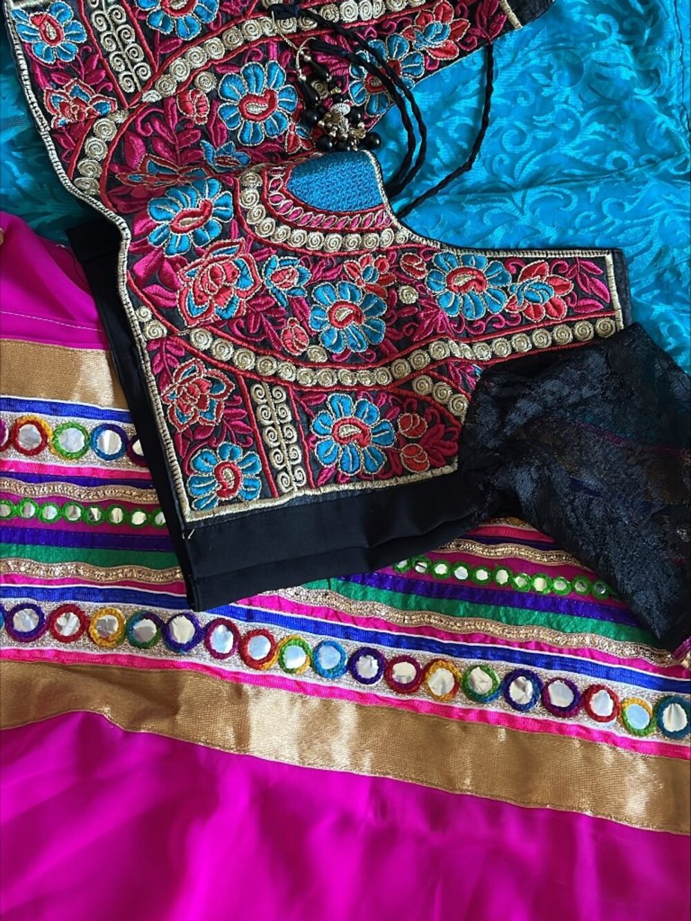 Lehenga Choli / Chaniya Choli W/ Duptta